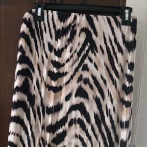 Stunning NWOT Leopard Maxi Skirt